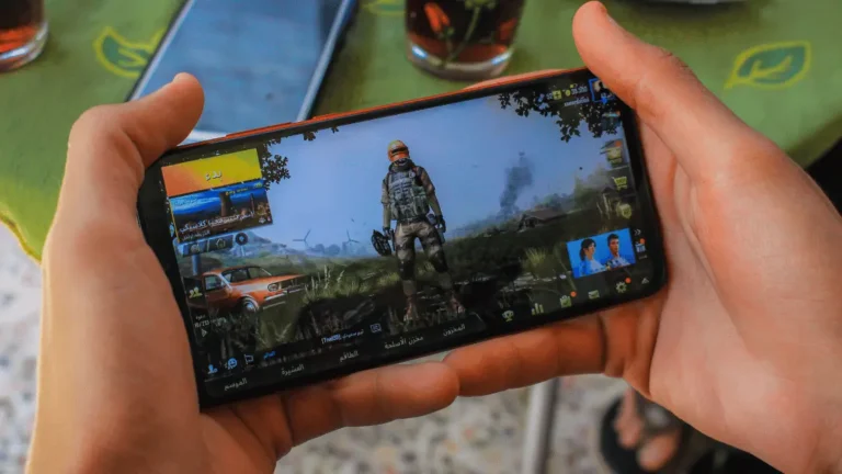 Game-Mobile-Terbaik-yang-Seru-Dimainkan